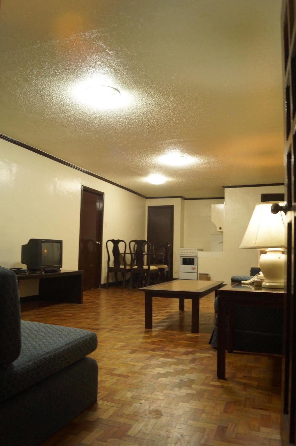 El Rico Suites Makati City Exterior foto